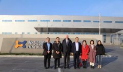 德國(guó)紐倫堡寵物展名譽(yù)主席Hans Büngener、長(zhǎng)城國(guó)際